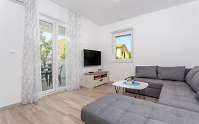 Kvarner Bay 4* - Apartments 1 & 3