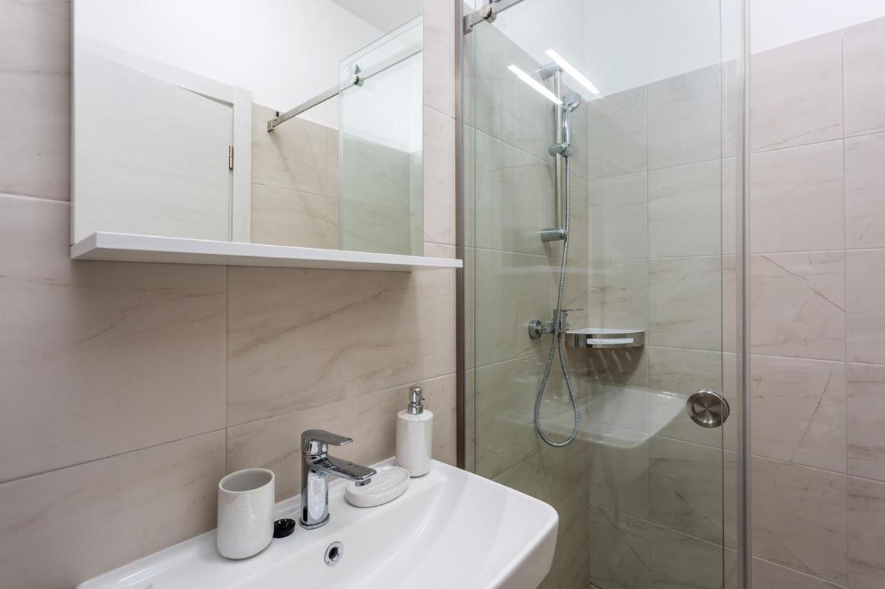 Kvarner Bay 4* - Apartments 1 & 3 Rijeka Zewnętrze zdjęcie