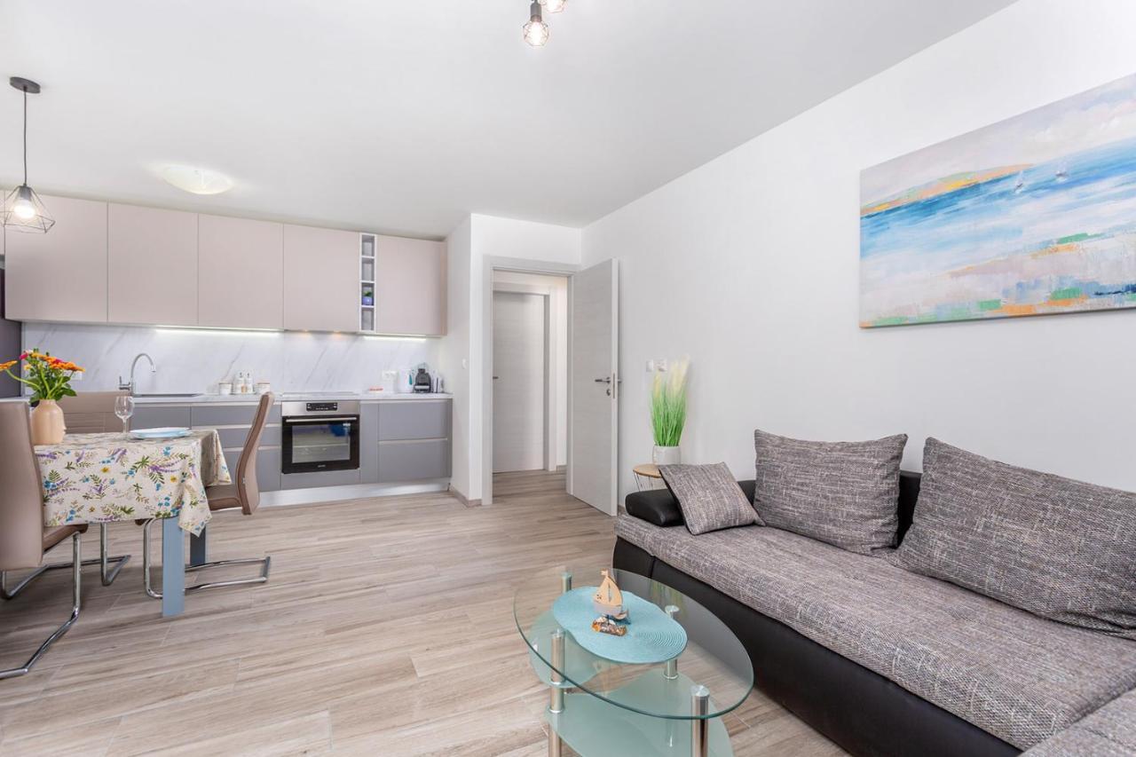 Kvarner Bay 4* - Apartments 1 & 3 Rijeka Zewnętrze zdjęcie
